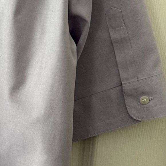 Liz Claiborne Plus Size 16 No Iron Lilac button down shirt - Picture 5 of 8
